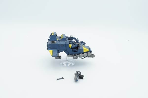 Warhammer 40k Space Marines Land Speeder Tornado plastic model