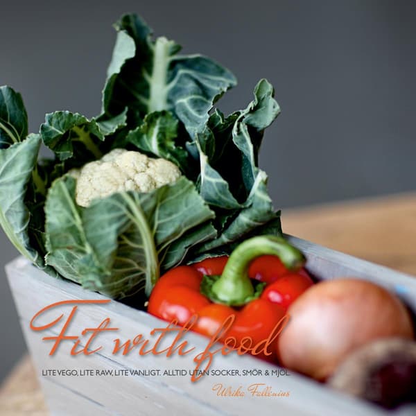 Fit With Food (Bok / Häftad)