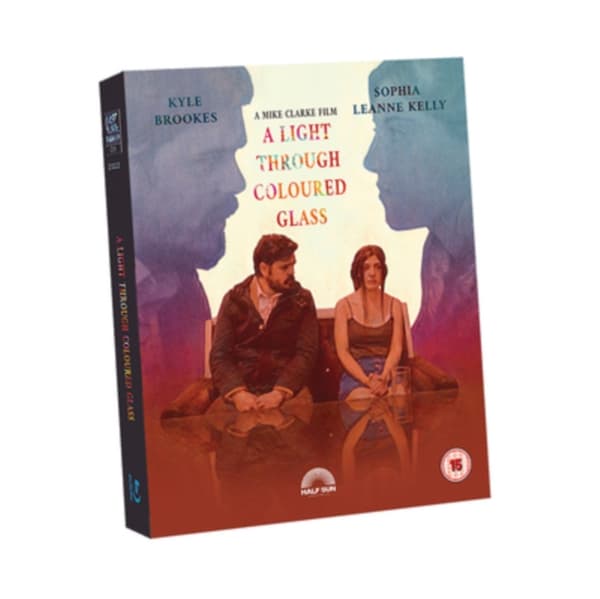 Valo värillisen lasin läpi (Blu-ray / Rajoitettu)