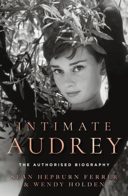 Intimate Audrey (Kirja / Nidottu)