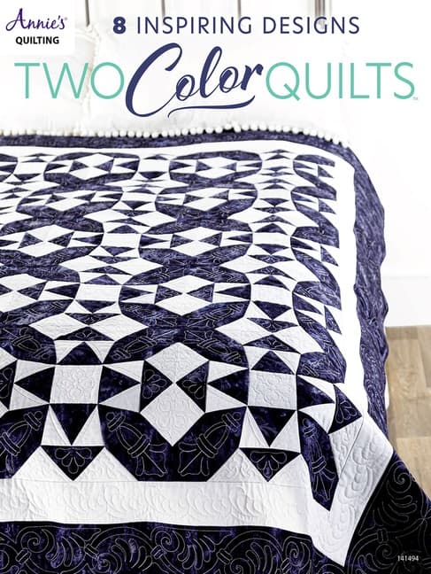 Two-Color Quilts (Bok / Häftad)