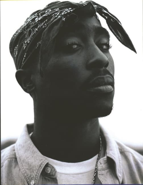 Tupac Shakur (Kirja / Nidottu)