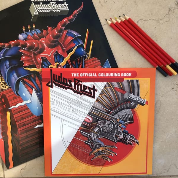 Judas Priest: Colouring book (Bok / Kartonnage)