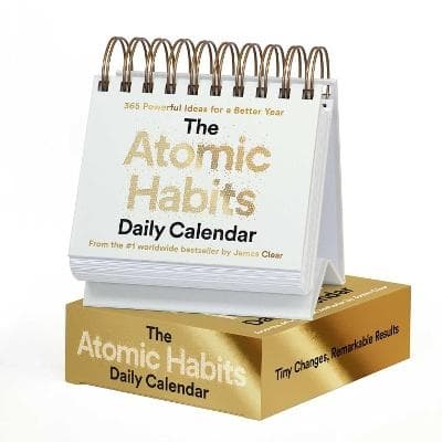 Atomic Habits -päiväkalenteri (Kirja / Muu)