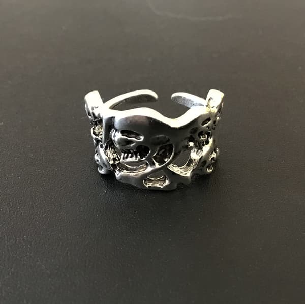 Ring: Kranier "Rockwear Collection"
