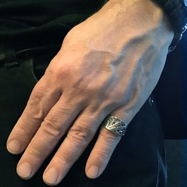 Ring: Spelkort "Rockwear Collection"