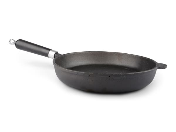 Valurautapannu 28 cm mustalla puukahvalla – Senso Kitchen