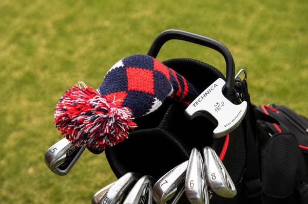 Stickad headcover - Spoon / Fairway - Rutig (röd, blå, vit)