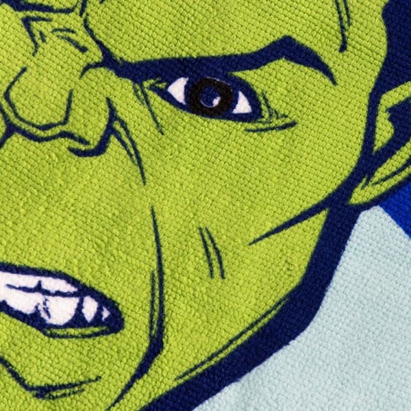 Marvel Avengers towel + swimming goggles set