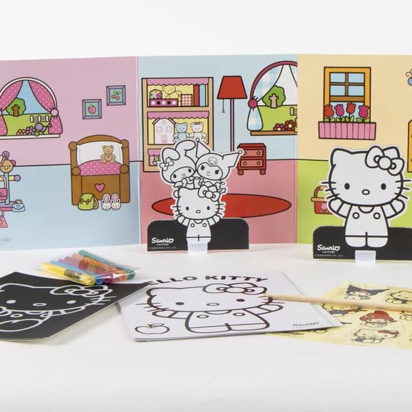 Hello Kitty and Friends Colouring bag set