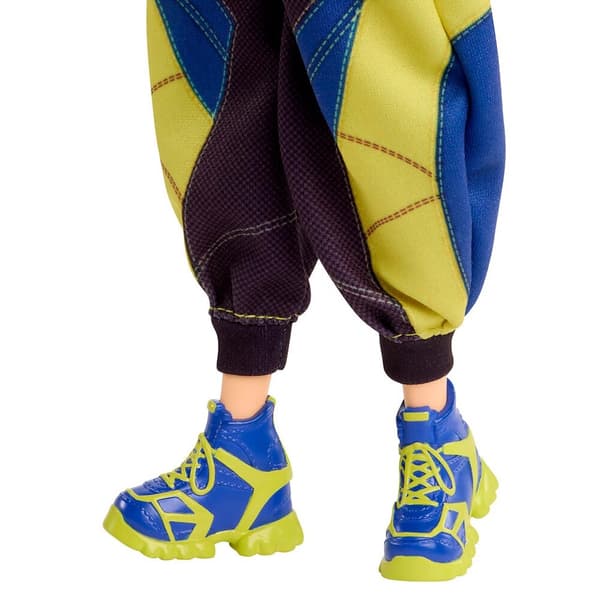 KPop Demon Hunters Zoey doll