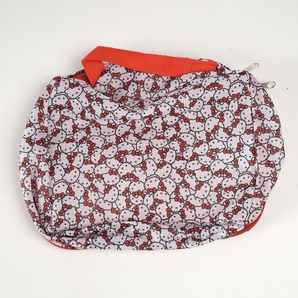 Hello Kitty Matkatoilettilaukkusetti