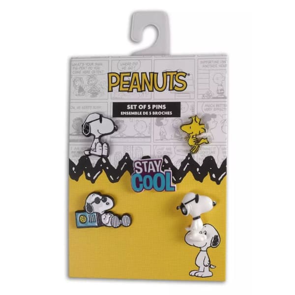 Peanuts Snoopy 5 pin set