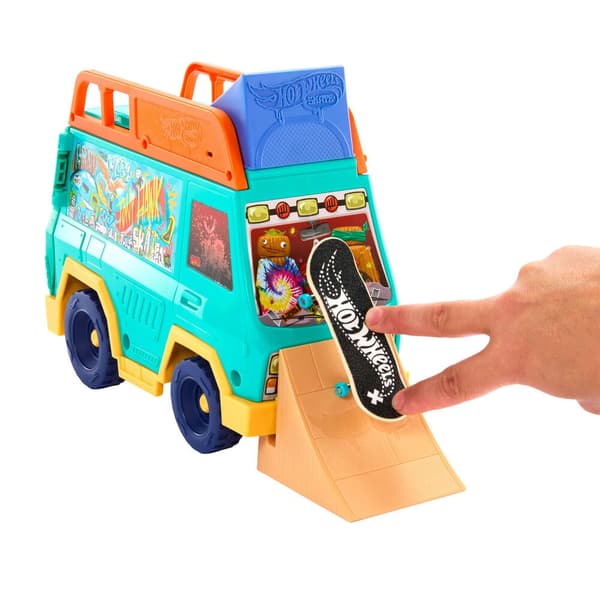 Hot Wheels Skate Van playset