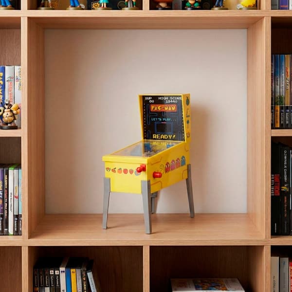 Pac-Man mini arcade pinball