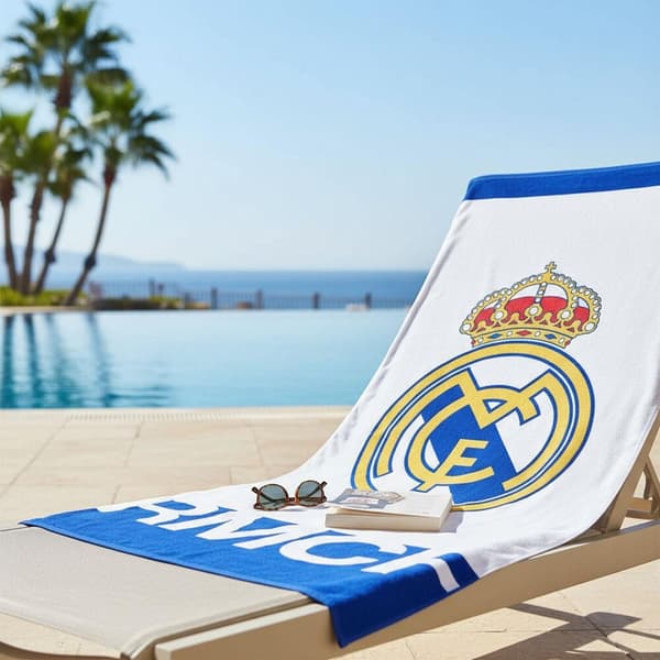 Real Madrid Mikrofiber Badehåndkle 70x140 cm
