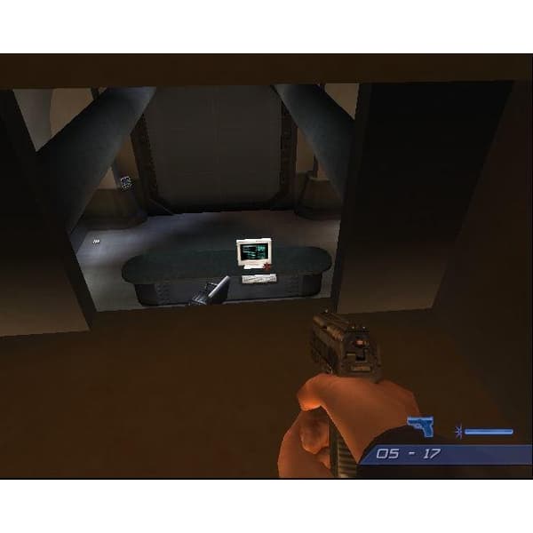 James Bond 007 in Agent Under Fire Xbox (Begagnad)