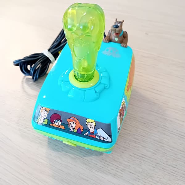 Scooby Doo Mystery Machine Plug & Play TV-spill (Brukt)