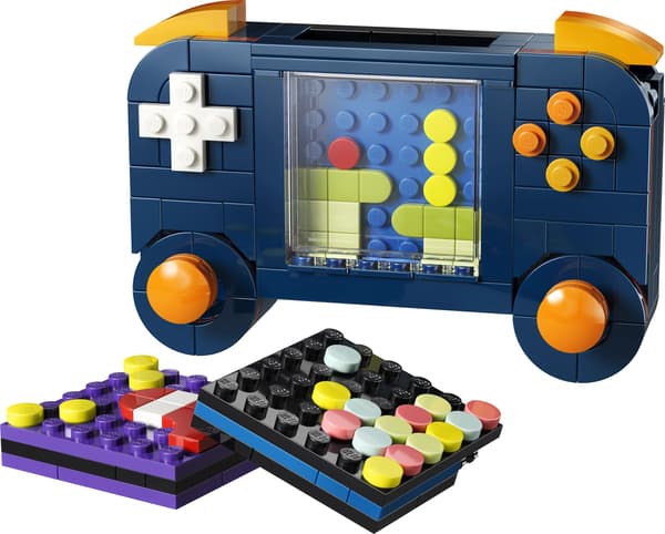 LEGO® Creator Spelkonsol i retrostil 31380