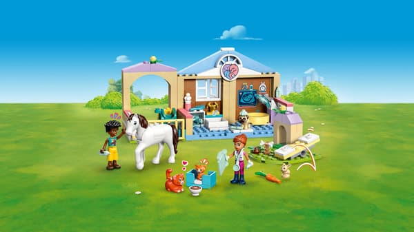 LEGO® Friends Dyreklinik 42696