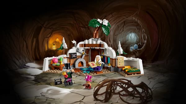 LEGO® One Piece Dr. Hiriluks skjulested 75641