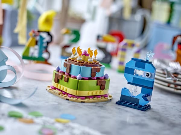 LEGO® Födelsedagstårta 40815
