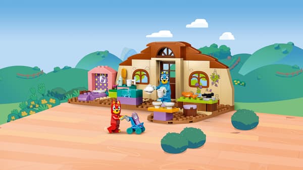 LEGO® Bluey Koulu Rustyn ja Blueyn kanssa 11221