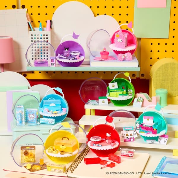 Miniverse Make It Mini Hello Kitty s3