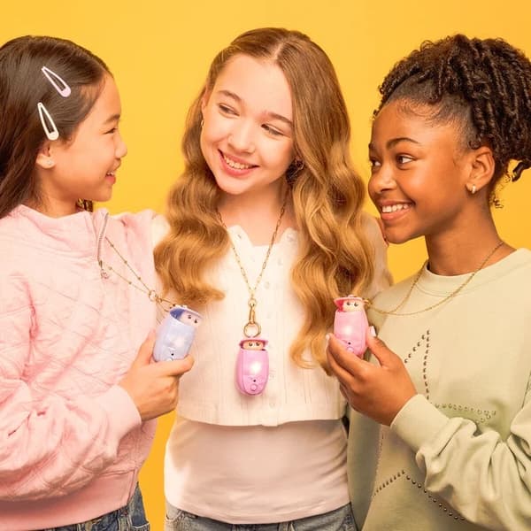 Peekimo Tiny Wearable BFF Pink Penny