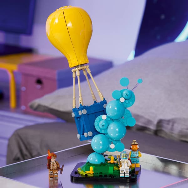 LEGO® Fortnite Supply Drop 77080