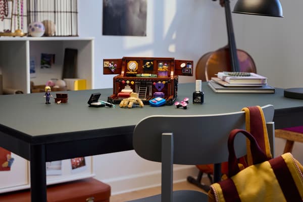 LEGO® Wednesday Things lejlighed 76785