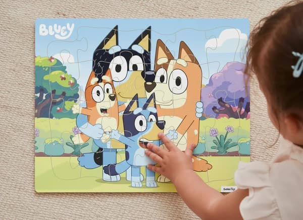 Bluey Kehyspalapeli Perhe 18 palaa