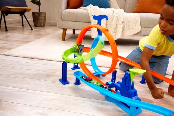 Hot Wheels Stunt Tracks Rapid Launch Cyclone