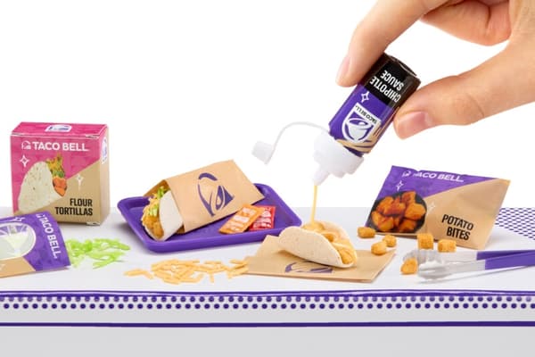 Miniverse Make It Mini Taco Bell