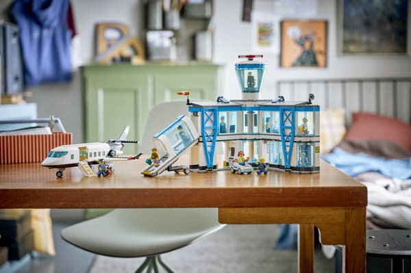 LEGO® City Flygplats med flygplan 60502