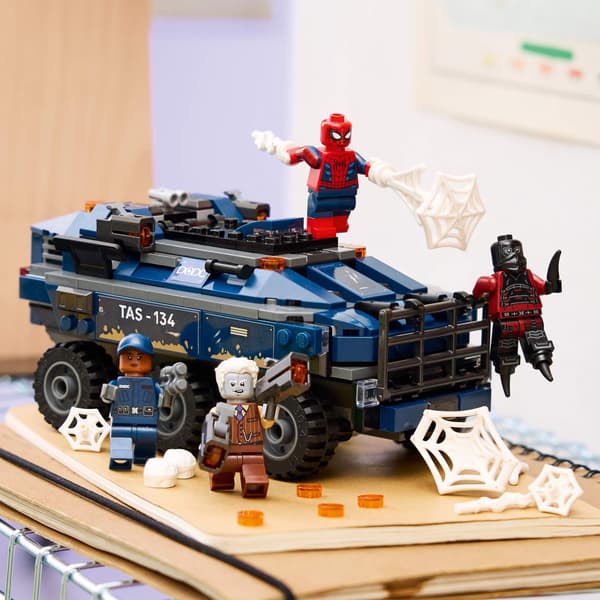LEGO® Marvel Spider-Manin vankilakuljetusjahti 76349