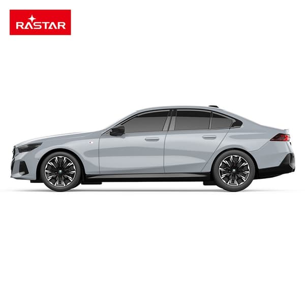 Rastar BMW i5 Grå 1:24 Radiostyrd