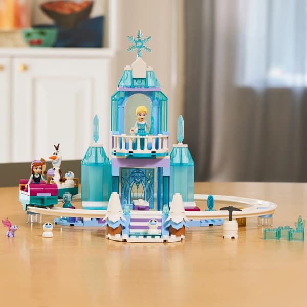 LEGO® Disney Elsas ispalads og sneeventyr 43281