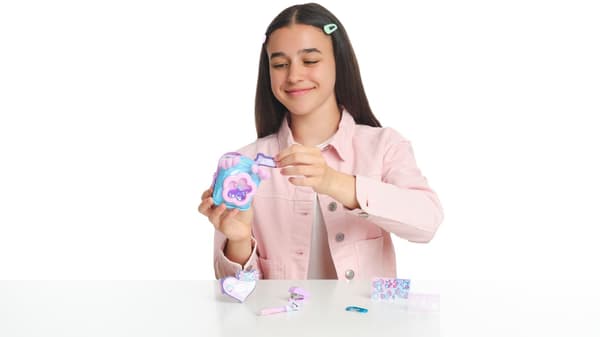 Real Littles Backpacks Liquid Charms Moo-Tastic