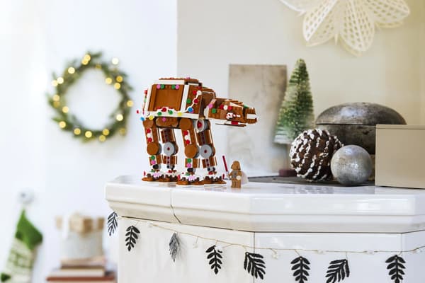 LEGO® Star Wars Gingerbread AT-AT™ Walker 40806