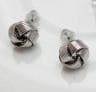 Silver Stud Örhängen - Mönstrad Knut