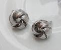 Silver Stud Örhängen - Mönstrad Knut