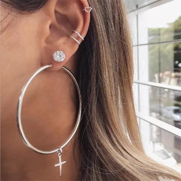 5 st Silver Örhängen - 5i1 set - Stud, Ear Cuff & Hoop med Kors