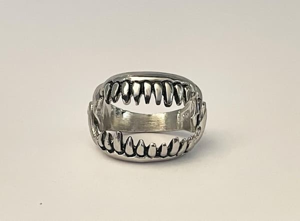 Cool Silver Ring - Mun med Tänder / Djävulens Tänder - Stl 20,5