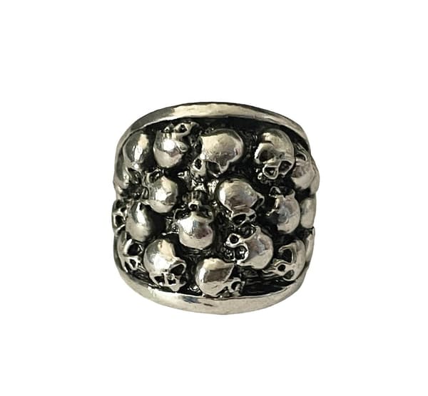 Cool Silver Ring med flera Döskallar / Dödskallar - Stl 20