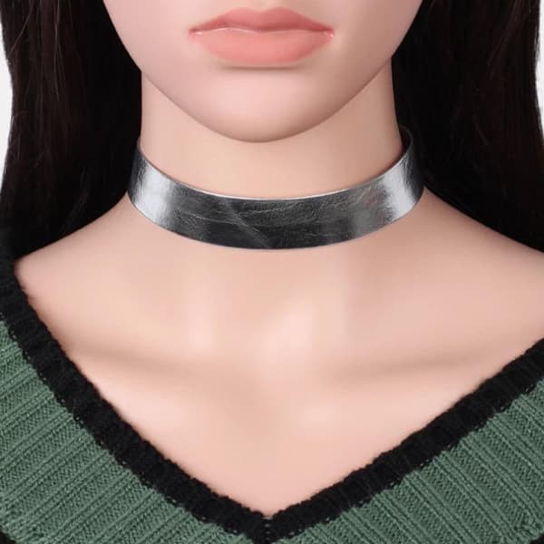 Blänkande Brett Metallic Silver Choker / Halsband