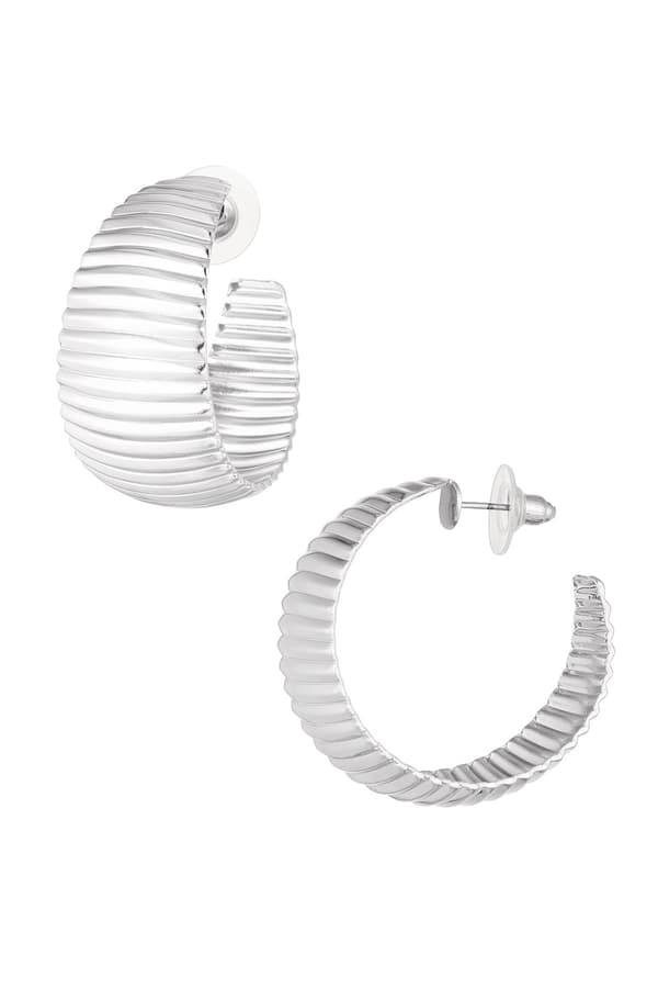 Blanka Breda Hoop Örhängen med Tryckta Ränder  - 3,6 cm - Silver