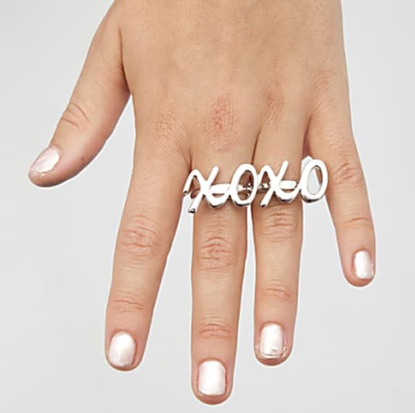 Silver Ring Dubbelring 2-Fingerring med Text  - XOXO - Stl 17/18