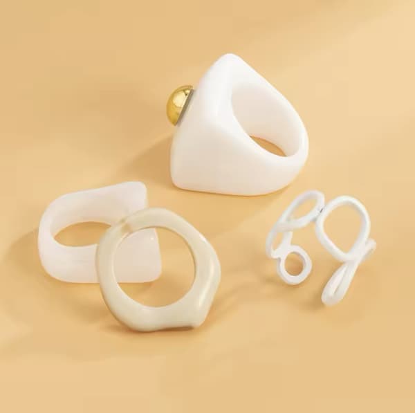 4-pack Boho Ringar i Olika Mönster & Utföranden i Vitt, Beige & Guld