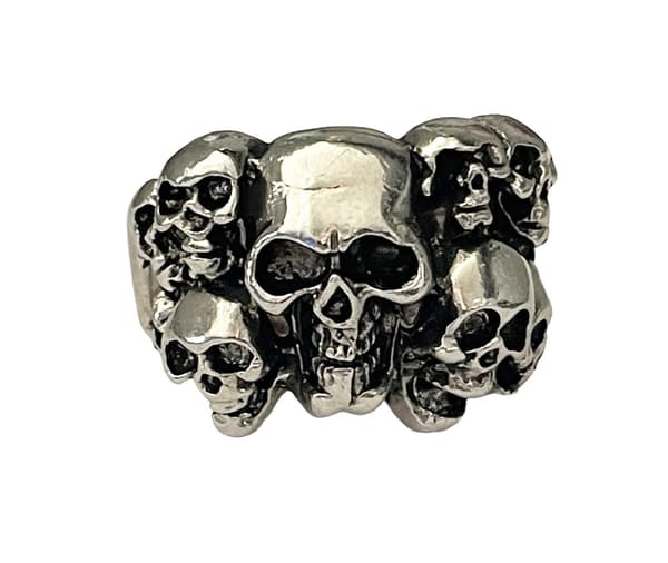 Cool Silver Ring med flera Döskallar / Dödskallar - Stl 20